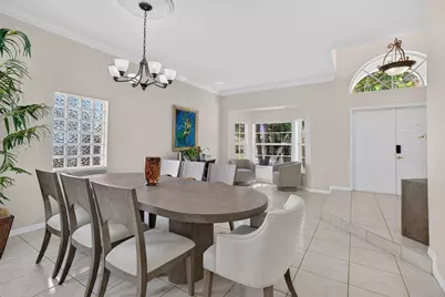 1976 NW 169th Avenue, Pembroke Pines, FL 33028 - Photo 5