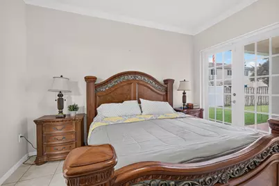 1976 NW 169th Avenue, Pembroke Pines, FL 33028 - Photo 21