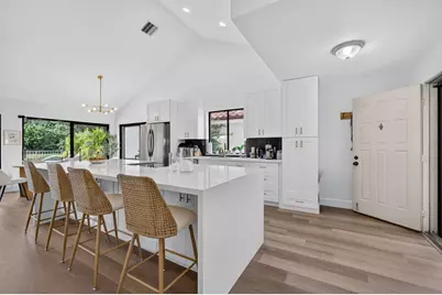 2765 Hawthorne Lane, West Palm Beach, FL 33409 - Photo 11