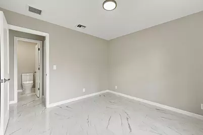 300 E Lakewood Circle E #B, Margate, FL 33063 - Photo 23