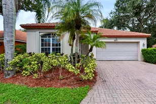 8071 Via Hacienda, Riviera Beach, FL 33418 - Photo 1