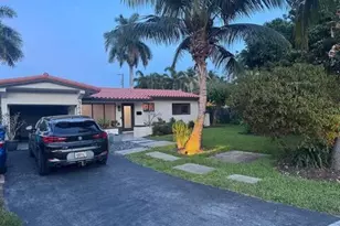 3640 NE 16th Ave, Oakland Park, FL 33334 - Photo 1