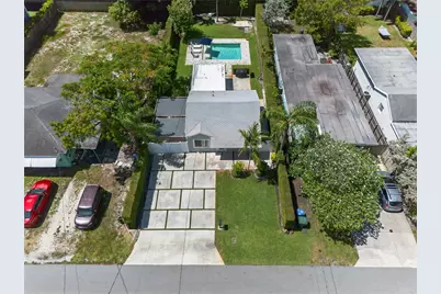 1028 NE 35th Street, Oakland Park, FL 33334 - Photo 23