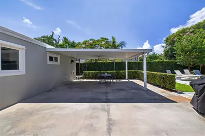 1028 NE 35th Street, Oakland Park, FL 33334 - Photo 29