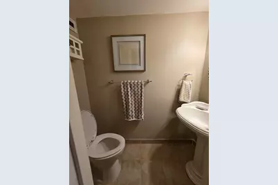 1000 Parkview Drive #206, Hallandale Beach, FL 33009 - Photo 23