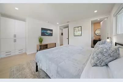 11530 NE 7th Avenue, Biscayne Park, FL 33161 - Photo 19