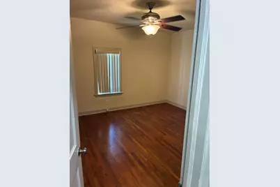 18 SE 10th Street, Fort Lauderdale, FL 33316 - Photo 17