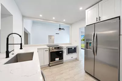 4603 King Palm Drive, Tamarac, FL 33319 - Photo 11