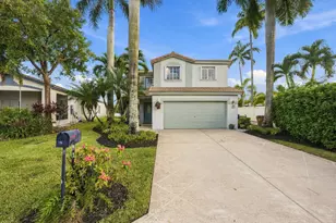 4592 SW 14th St, Deerfield Beach, FL 33442 - Photo 1