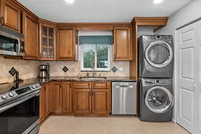 801 Lake Shore Drive #109, Lake Park, FL 33403 - Photo 17