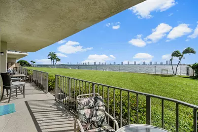 801 Lake Shore Drive #109, Lake Park, FL 33403 - Photo 7