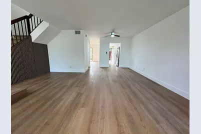 1100 W Fairway Road #1100, Pembroke Pines, FL 33026 - Photo 5