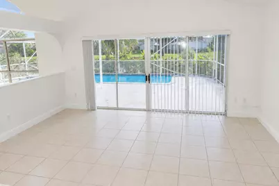 4270 Camrose Lane, West Palm Beach, FL 33417 - Photo 13