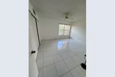 12007 Poinciana Boulevard #205, Royal Palm Beach, FL 33411 - Photo 11