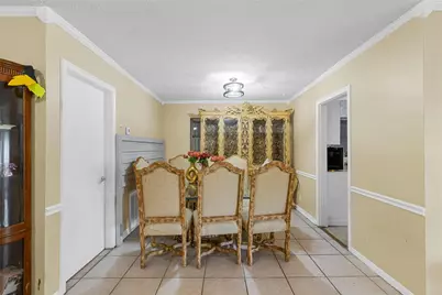 970 SW 67th Avenue, North Lauderdale, FL 33068 - Photo 5