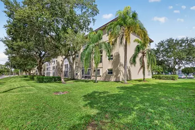 1100 SW 128th Terrace #302U, Pembroke Pines, FL 33027 - Photo 41