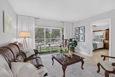 1100 SW 128th Terrace #302U, Pembroke Pines, FL 33027 - Photo 17
