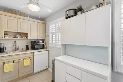 340 Tilford P, Deerfield Beach, FL 33442 - Photo 5