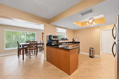 4661 NW 13th Avenue, Deerfield Beach, FL 33064 - Photo 5