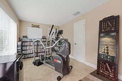 4661 NW 13th Avenue, Deerfield Beach, FL 33064 - Photo 17