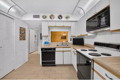 15301 Pembridge Avenue #45, Delray Beach, FL 33484 - Photo 15