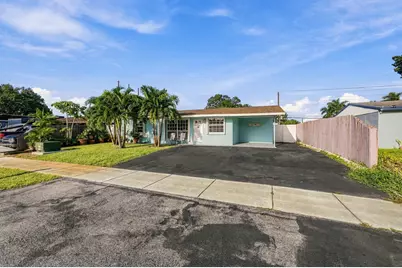 1761 SW 50th Avenue, Fort Lauderdale, FL 33317 - Photo 1