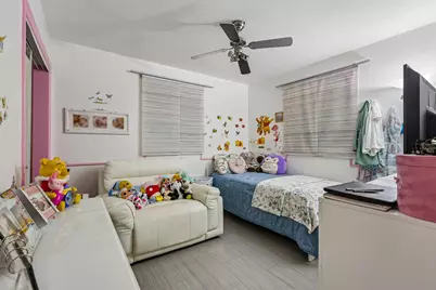 216 NE 26th Court, Pompano Beach, FL 33064 - Photo 21