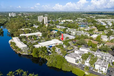 648 Kensington Place, Wilton Manors, FL 33305 - Photo 39