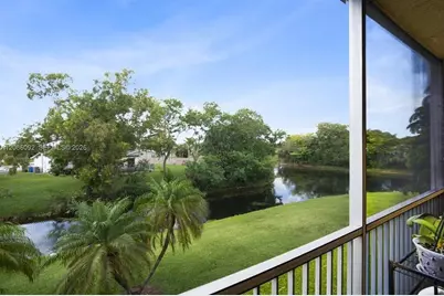 6770 Royal Palm Boulevard #305L, Margate, FL 33063 - Photo 7