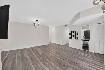 17300 Boca Club Boulevard #1201, Boca Raton, FL 33487 - Photo 11