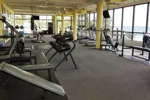 5401 Collins Ave, Miami Beach, FL 33140 - Photo 7