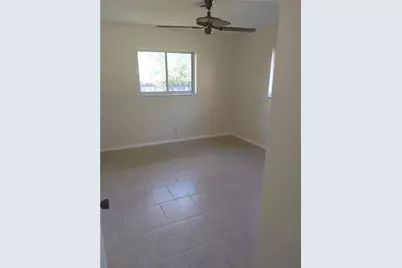 2061 NE 25th Avenue, Pompano Beach, FL 33062 - Photo 3