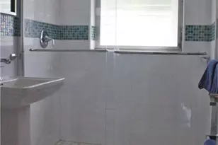 561 Bayshore Dr, Fort Lauderdale, FL 33304 - Photo 9