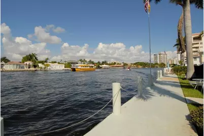 561 Bayshore Drive #4, Fort Lauderdale, FL 33304 - Photo 13