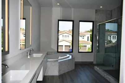 5704 Ashwood Circle, Hollywood, FL 33312 - Photo 13