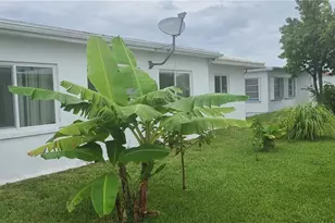 8208 NW 57th Pl, Tamarac, FL 33321 - Photo 27