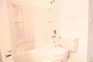 1178 NW 124th Ave, Miami, FL 33182 - Photo 15