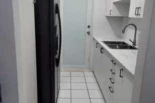 7424 Byron Ave, Miami Beach, FL 33141 - Photo 5