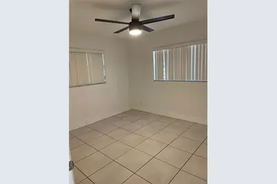 1425 NE 56th Street #3, Fort Lauderdale, FL 33334 - Photo 3