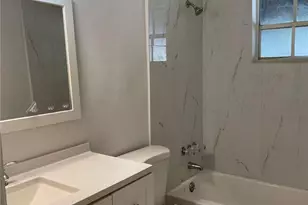 1425 NE 56th St, Fort Lauderdale, FL 33334 - Photo 7