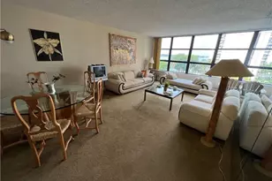 1440 Brickell Bay Dr, Miami, FL 33131 - Photo 9