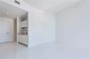 851 NE 1st Ave, Miami, FL 33132 - Photo 17