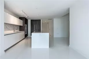 851 NE 1st Ave, Miami, FL 33132 - Photo 3