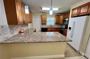 10911 NW 45th St, Coral Springs, FL 33065 - Photo 3