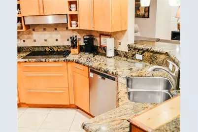 5051 NE 24th Avenue, Pompano Beach, FL 33064 - Photo 7