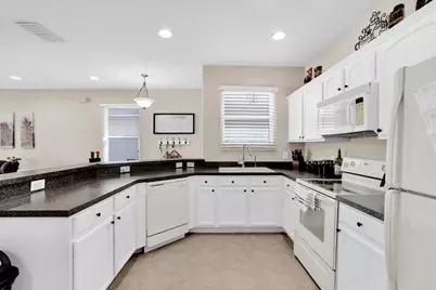 547 Madina, Davenport, FL 33837 - Photo 7