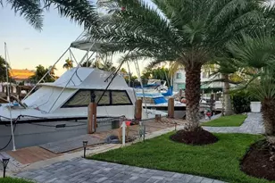 830 SE 22nd Ave, Pompano Beach, FL 33062 - Photo 23