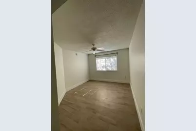 2457 Centergate Drive, Miramar, FL 33025 - Photo 9