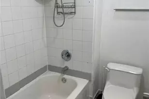 290 Racquet Club Rd, Weston, FL 33326 - Photo 9