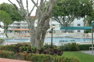 4401 NW 41st St, Lauderdale Lakes, FL 33319 - Photo 19